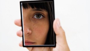 girl-looking-in-mirror